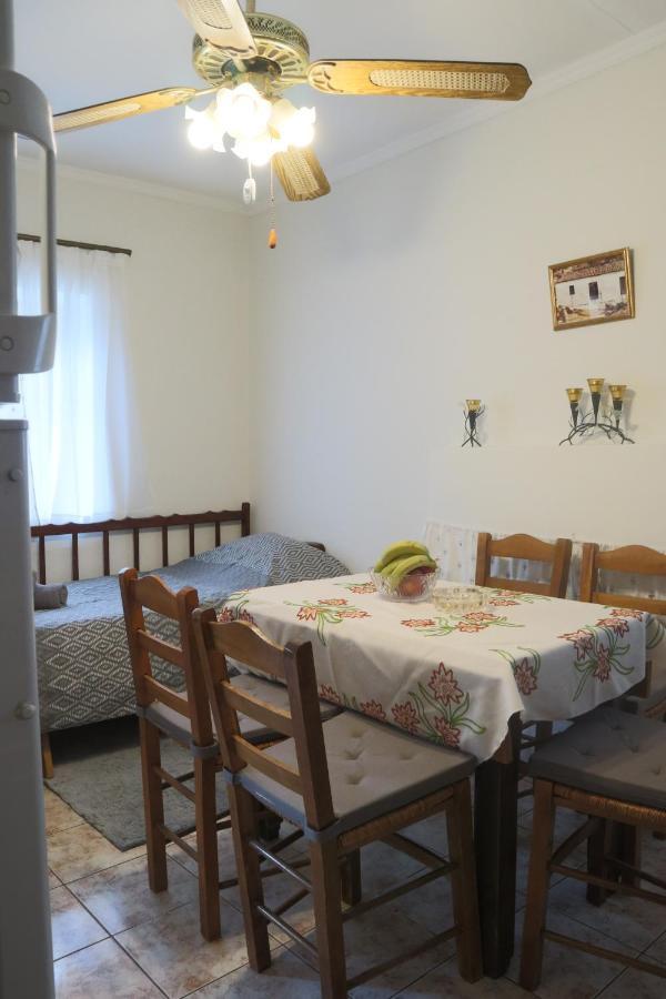 House Of Monachogios, Agios Fokas, Monemvassia Apartman Monemvasziá Kültér fotó